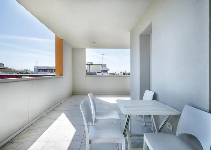 Planet 404 * Μπιμπιόνε